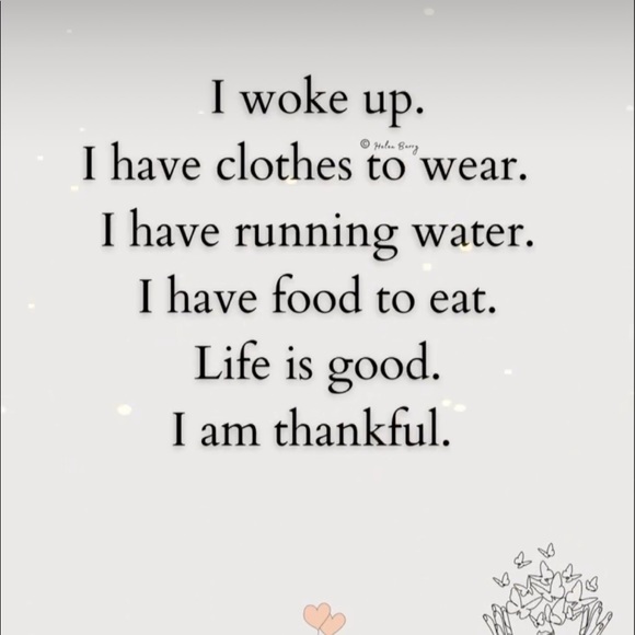 Hi I’m Ashley!! 💜🤍💛 - Picture 10 of 10